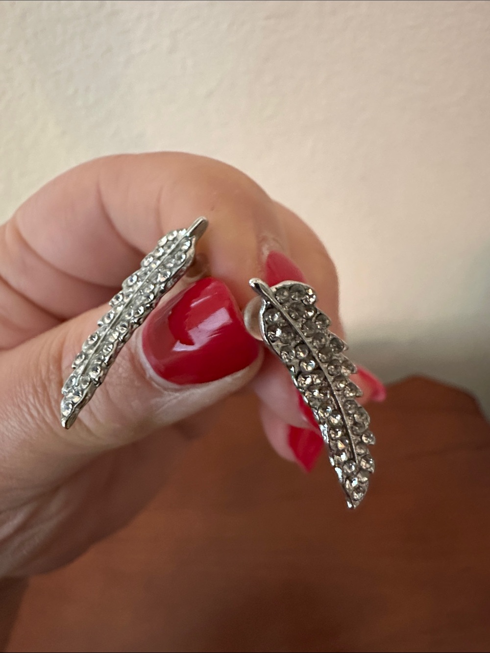 Fashion Jewelry Silver Rhinestone Feather Clip-On Earrings